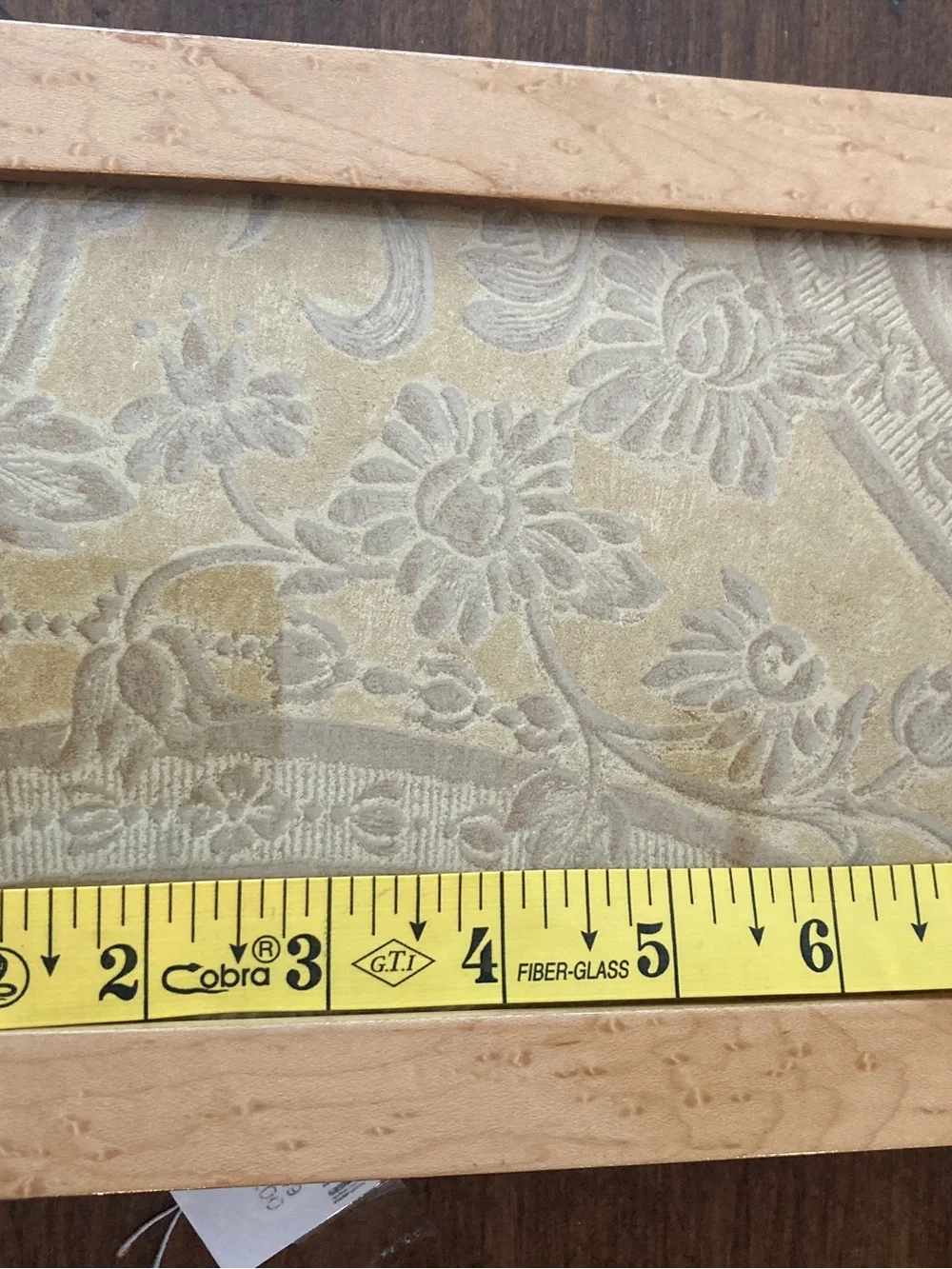 Gold Bee Accent Picture Frame with Light Wood Finish 5x7